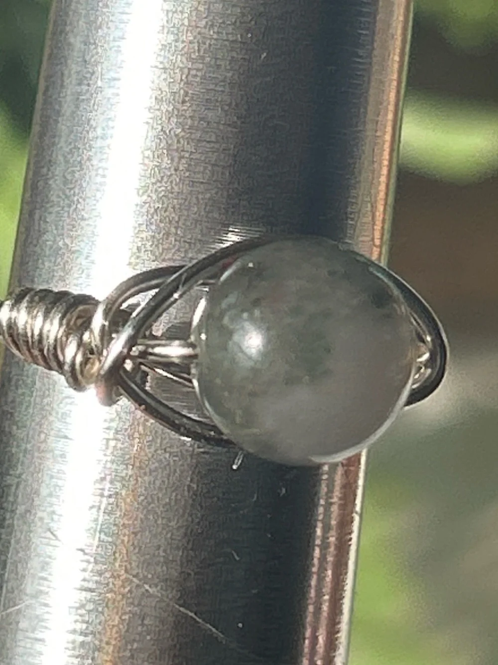 💍 Handcrafted Silver Tone Copper Wire-Wrapped Ring with Bloodstone Bead